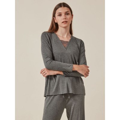 Pijama en tejido punto de viscosa cómodo