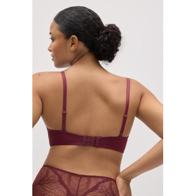 CONJUNTO YSABEL MORA