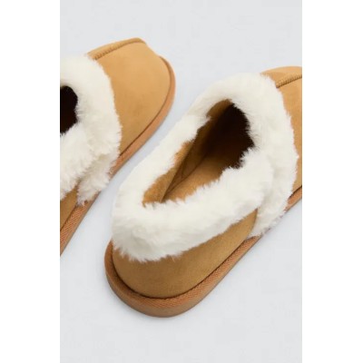 Zapatillas de casa mujer detalles pelo camel