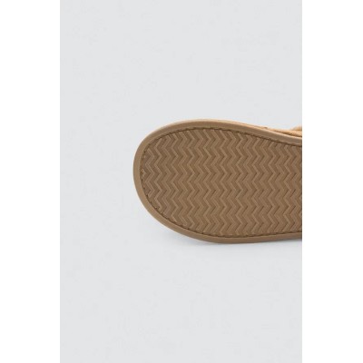 Zapatillas básicas con pelo