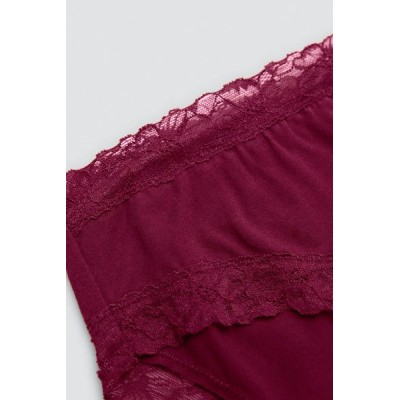 Braga midi detalles encaje