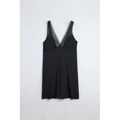 Camisón detalles tul negro