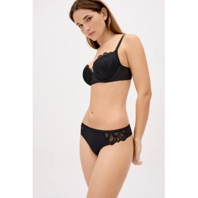 Conjunto sujetador push up y tanga sin costuras
