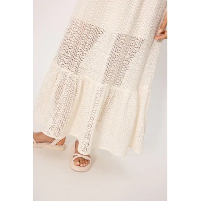 Vestido largo calado con forro interior