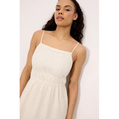 Vestido largo calado con forro interior