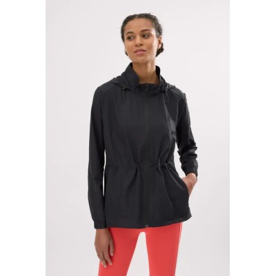 Chaqueta deportiva cortavientos con capucha y bolsillos