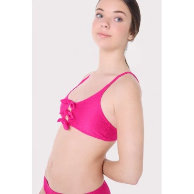Top bikini juvenil texturizado detalles lazos fucsia