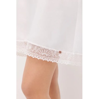 Camisón de tirantes de satén blanco | Colección Novia