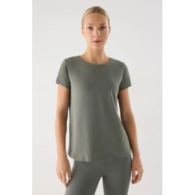 Camiseta algodón básica estilo deportivo