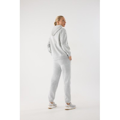 Conjunto de chándal deportivo