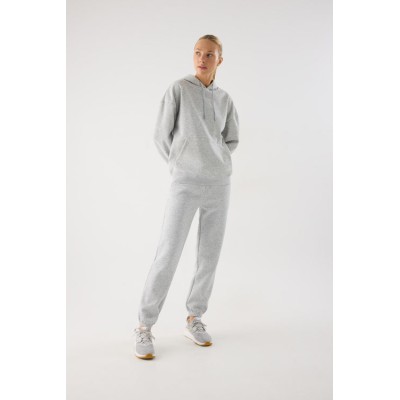 Conjunto de chándal deportivo