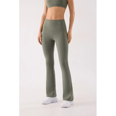 Leggings deportivos acampanados